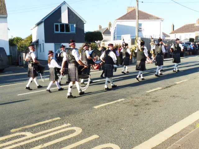 kernow pipes and drums at st columb carnival 2016
