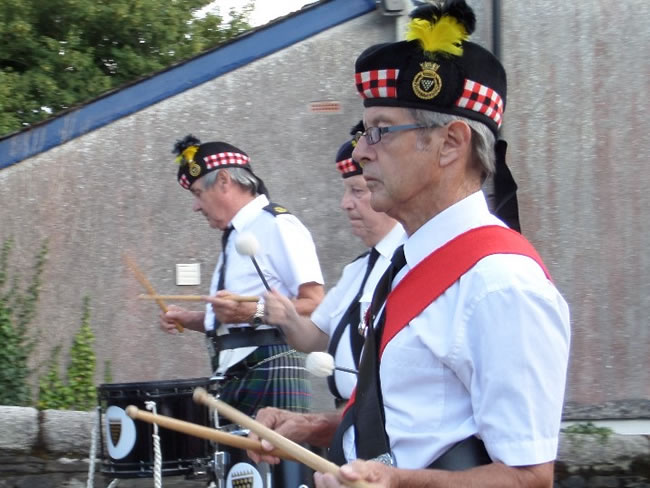 Kernow Pipes and Drums at St Neots carnival 2014