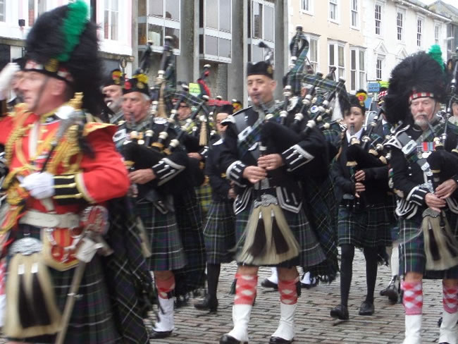 kernow pipes and drums at Truro remembrance parade 2015