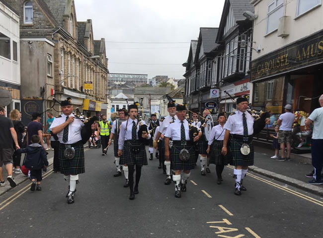 Kernow Pipes & Drums at Newquay Carnival 2017