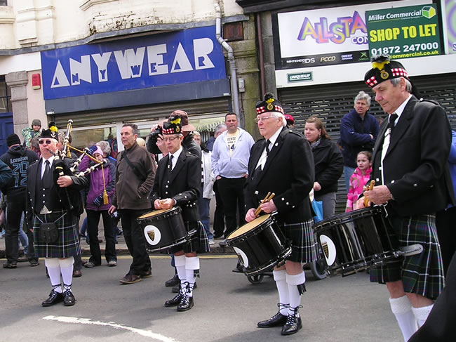 Kernow Pipes and Drums at Trevithick Day 2013
