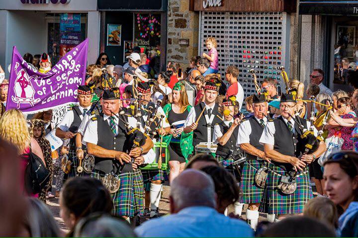 Kernow Pipes and Drums at Newquay carnival 2019